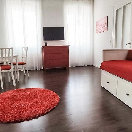 Helle Zweiraumwohnung In Wohngebiet Vienna Luaran gambar
