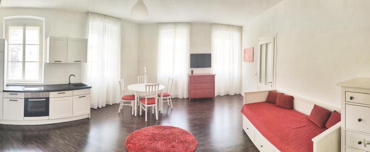Helle Zweiraumwohnung In Wohngebiet Vienna Luaran gambar