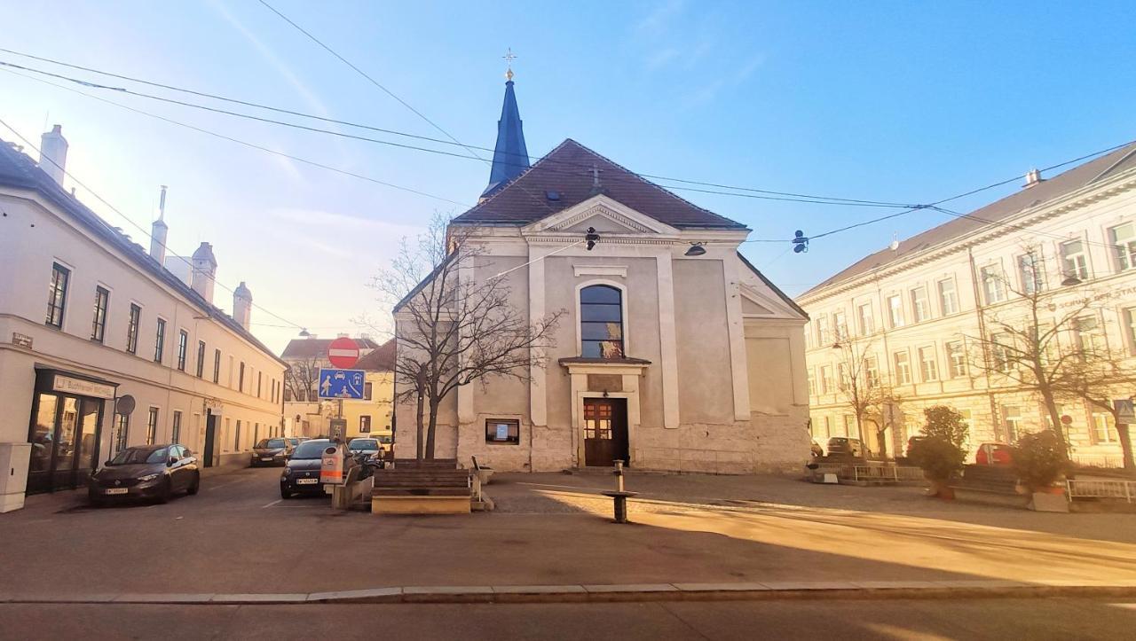 Helle Zweiraumwohnung In Wohngebiet Vienna Luaran gambar